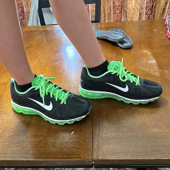 Nike Air Max with Nike + - Picture 16 of 16
